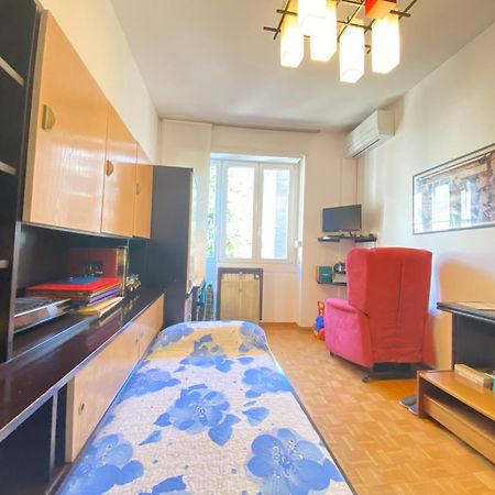 Beada Home, A Pochi Passi Dal Centro Storico Milano E Navigli, Con Fermata Metropolitana Sotto Casa Eksteriør billede